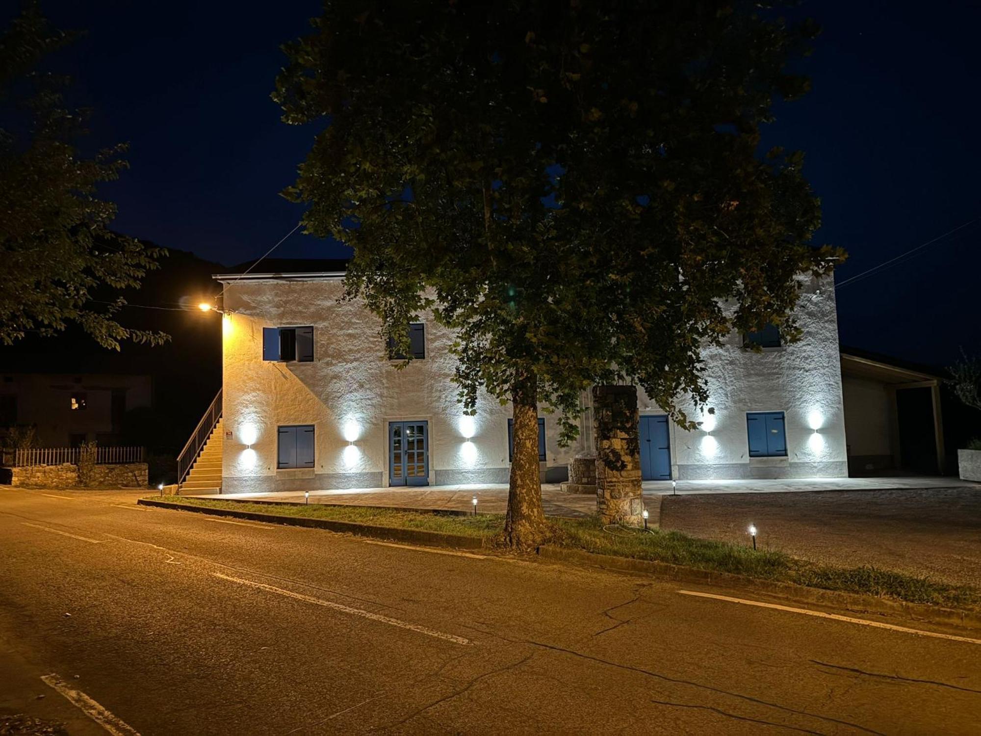 Vila Borealis Komen Εξωτερικό φωτογραφία